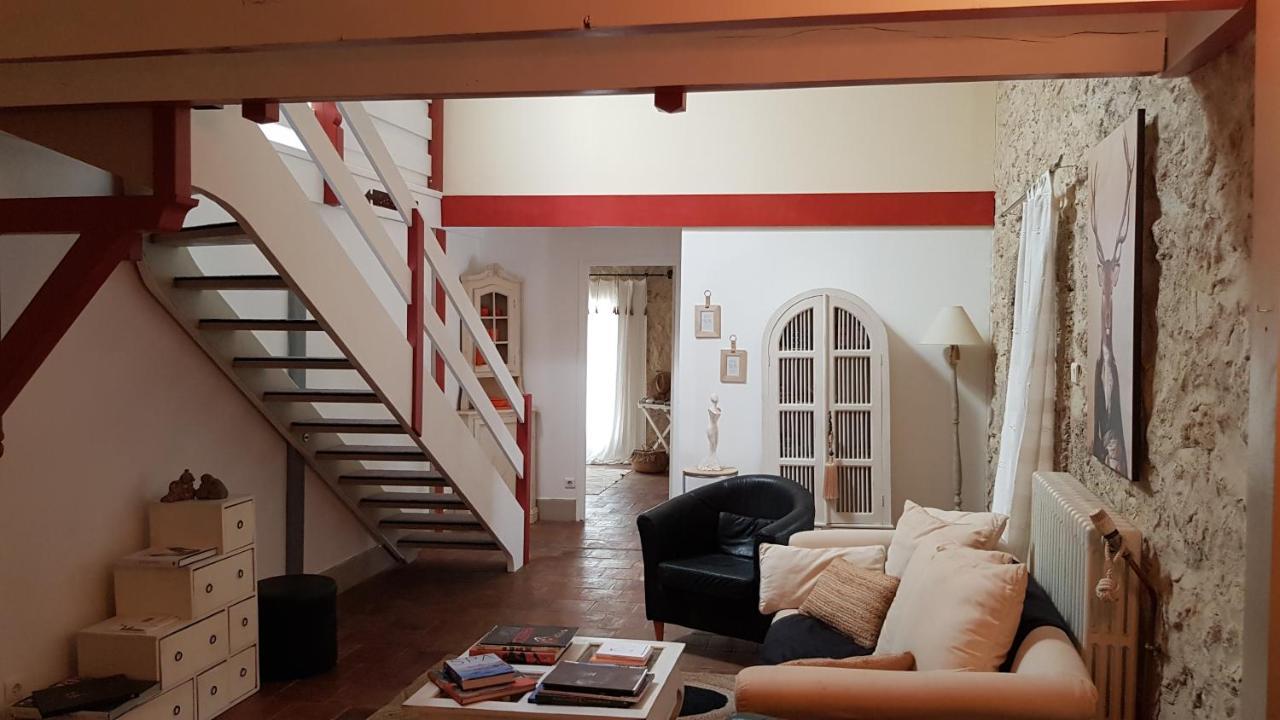 Bed and Breakfast La Demeure Du Pressoir Cuxac-dʼAude Esterno foto