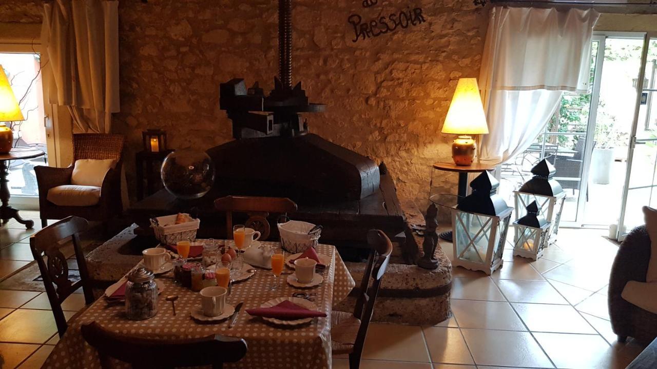 Bed and Breakfast La Demeure Du Pressoir Cuxac-dʼAude Esterno foto